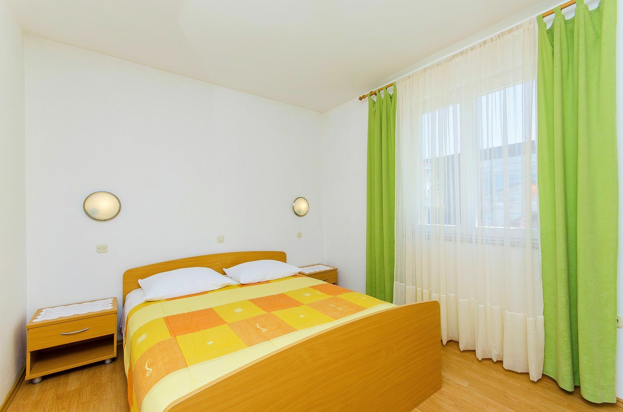 Apartment Biserka *